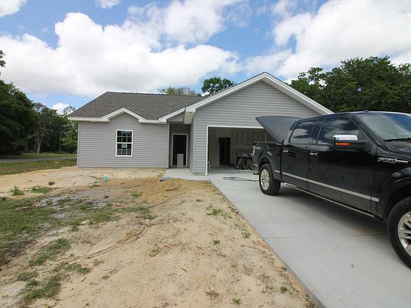 2nd image of 5301 Nicholas Ln