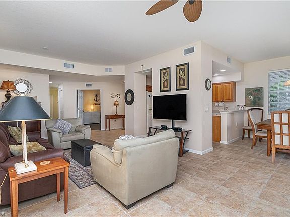 2nd image of 10402 Autumn Breeze Dr APT 101