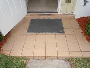 2nd image of 1222 S Lakes End Dr APT B