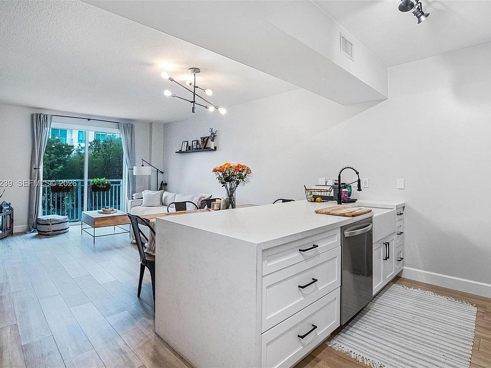 1st image of 7290 SW 90th St APT 202