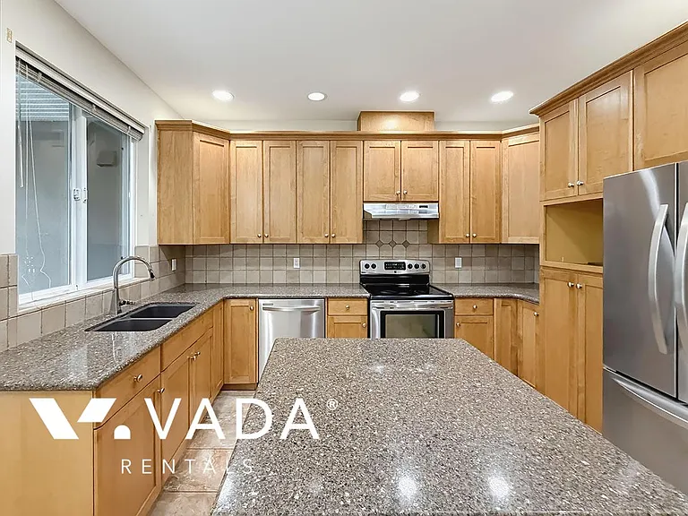 678 Citadel Dr #55 — Photo 11