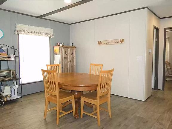 4th image of 1407 Oatman St