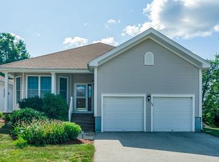 124 Taft Hill Ln #124, Uxbridge, MA 01569
