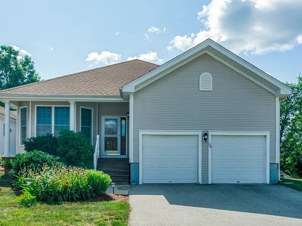 124 Taft Hill Ln #124, Uxbridge, MA 01569