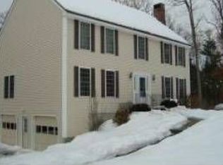 7 Lori Ln, Londonderry, NH 03053