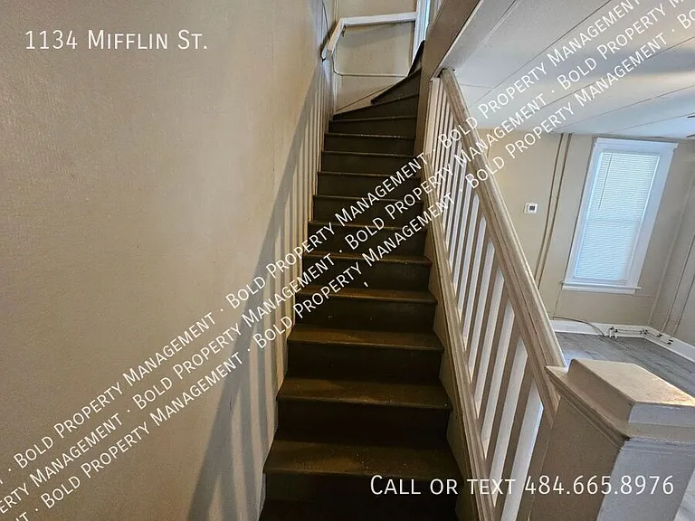 1134 Mifflin St — Photo 5