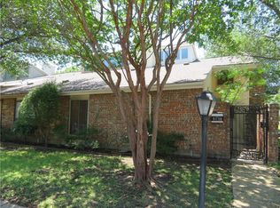 9138 Chimney Corner Ln, Dallas, TX 75243