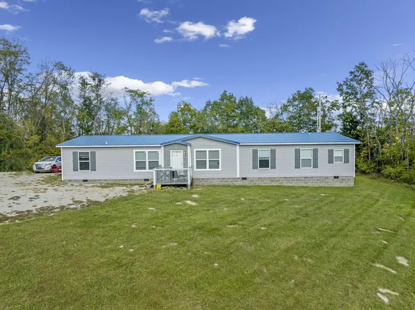 329 Davis Ln, Cynthiana, KY 41031