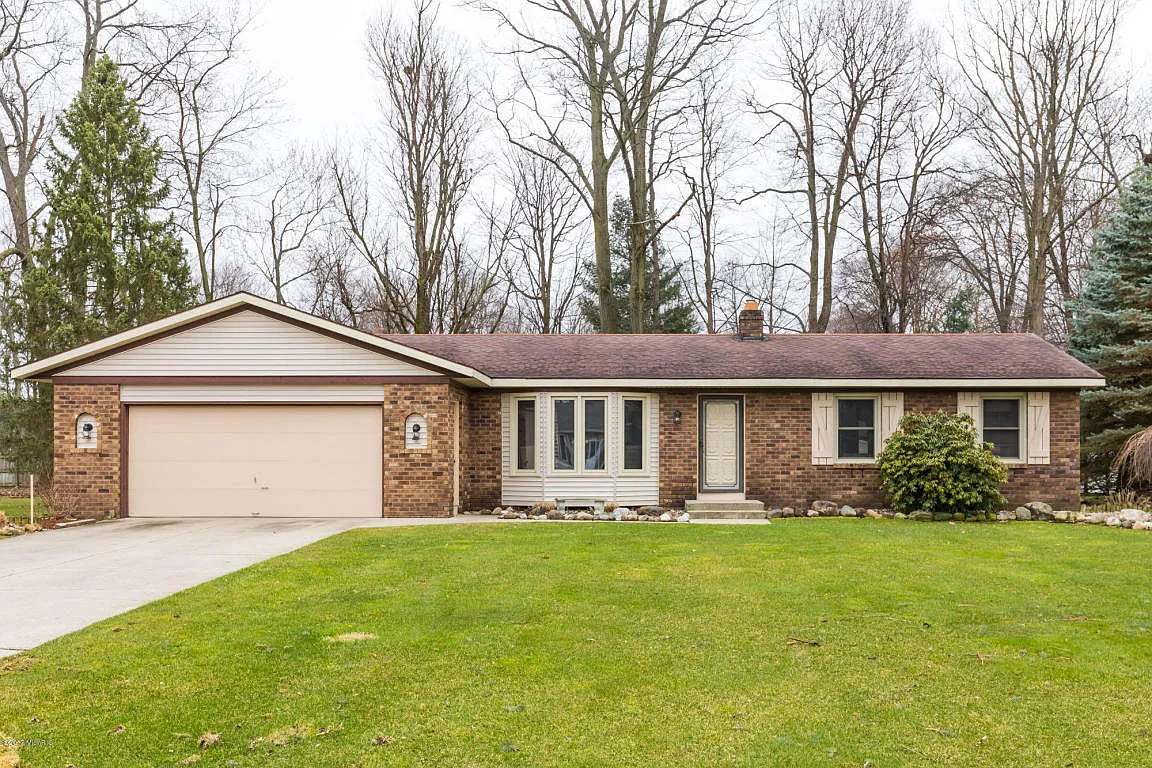 4334 Glen Hollow Dr photo 1