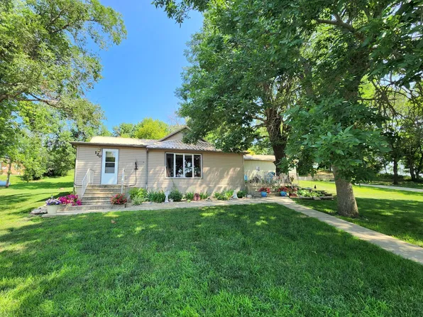 120 Ryan Ave, Chandler, MN 56122