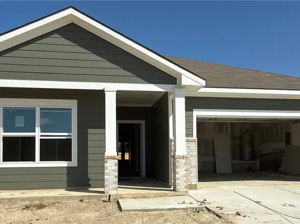 5522 Harriet St, Bryan, TX 77807
