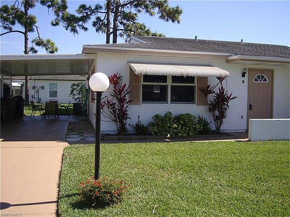 4th image of 8 Aztec Lily Ln