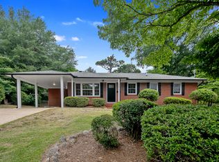 1823 Cascade St, Fayetteville, NC 28301