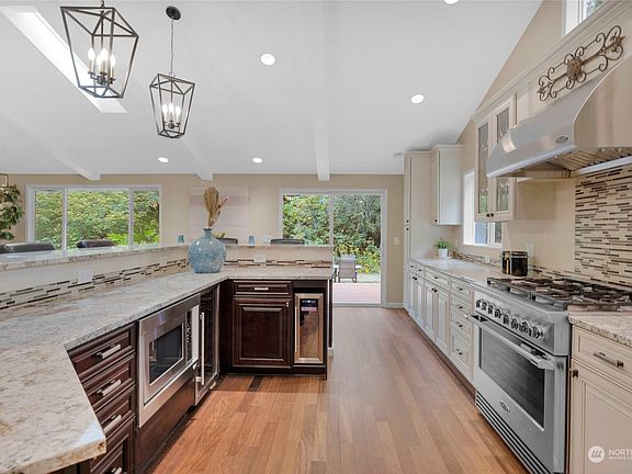 5th image of 21616 NE 159th Street