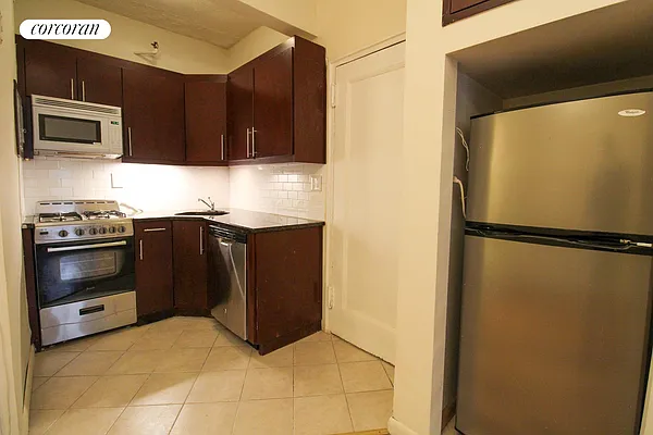 Rented by Corcoran | media 7