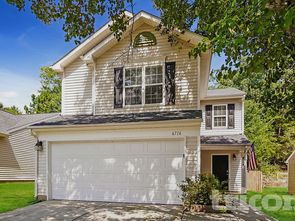 1st image of 6716 Commack Dr