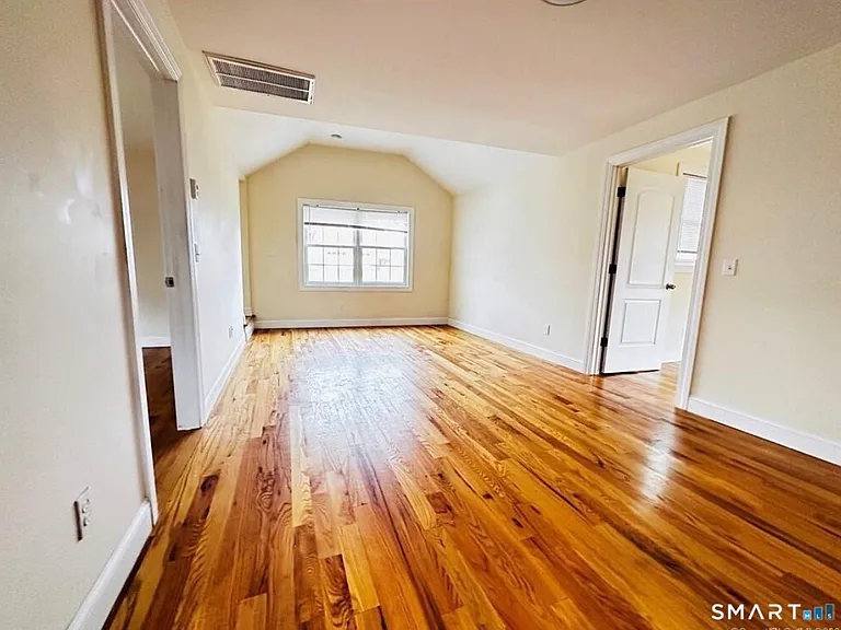 31 Brainerd Rd #B — Photo 9