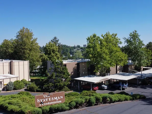 1220 NW State St APT 16, Pullman, WA 99163