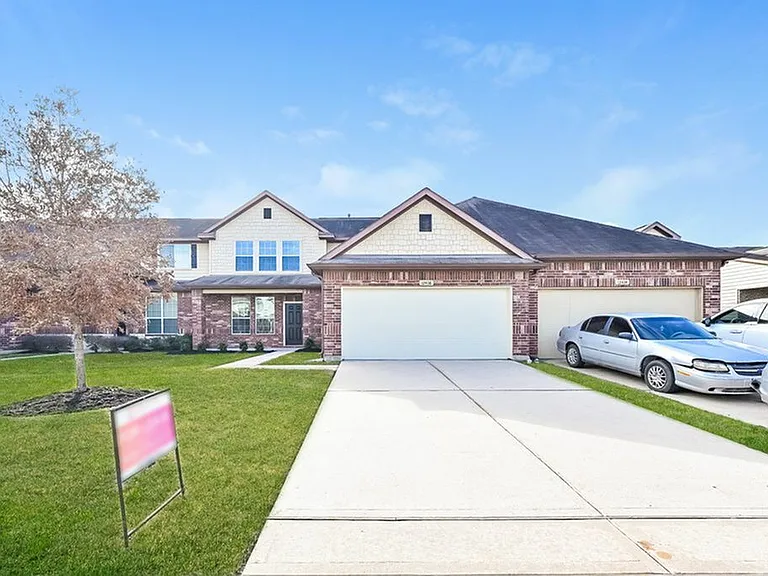 12438 Gemma Ln — Photo 1