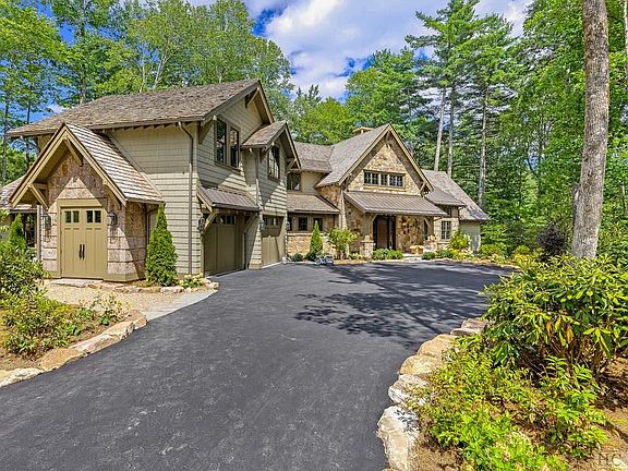2nd image of 167 Runner Oak Lane