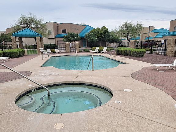 2nd image of 1015 S Val Vista Dr Unit 51