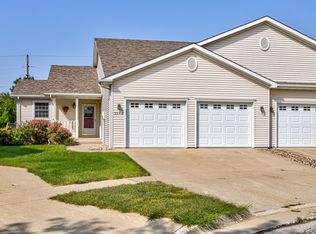 2842 Buckingham Ct, Ames, IA 50010