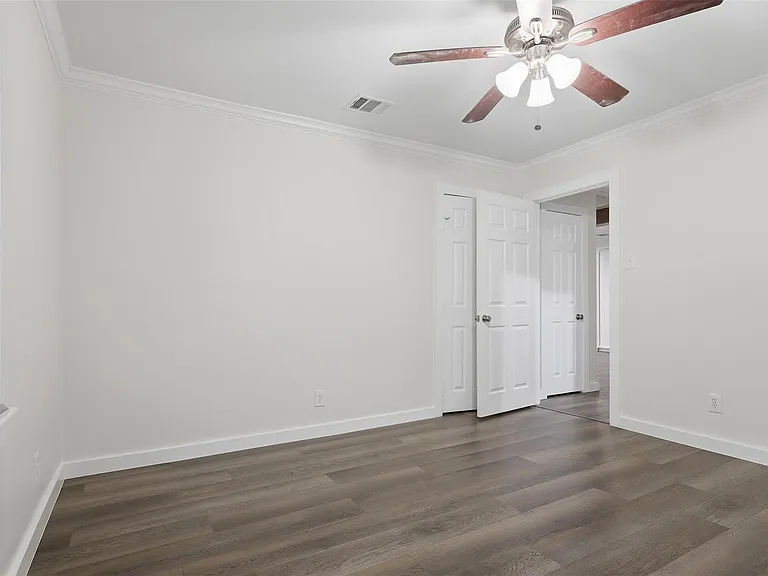 1509 Walton St — Photo 18