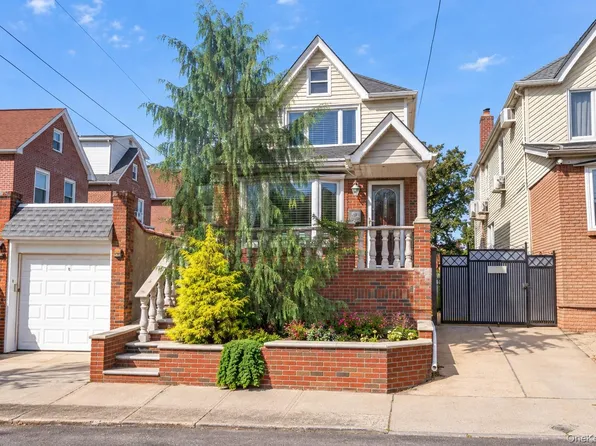 6511 Claran Court, Maspeth, NY 11378