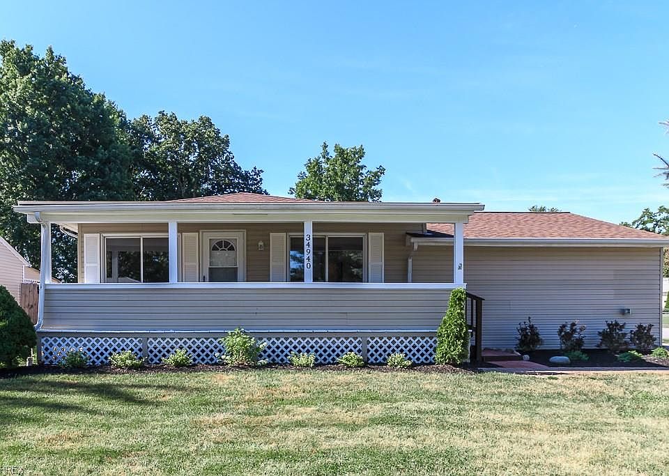 1st image of 34940 Glen Dr