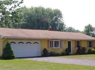 7288 Welland Dr, Mentor, OH 44060