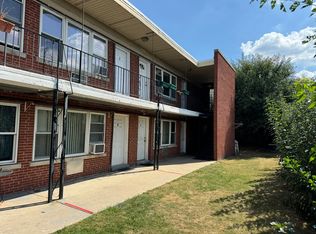 10549 Crown Rd APT 3, Franklin Park, IL 60131