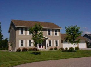 3348 Glacier Dr, Stevens Point, WI 54481