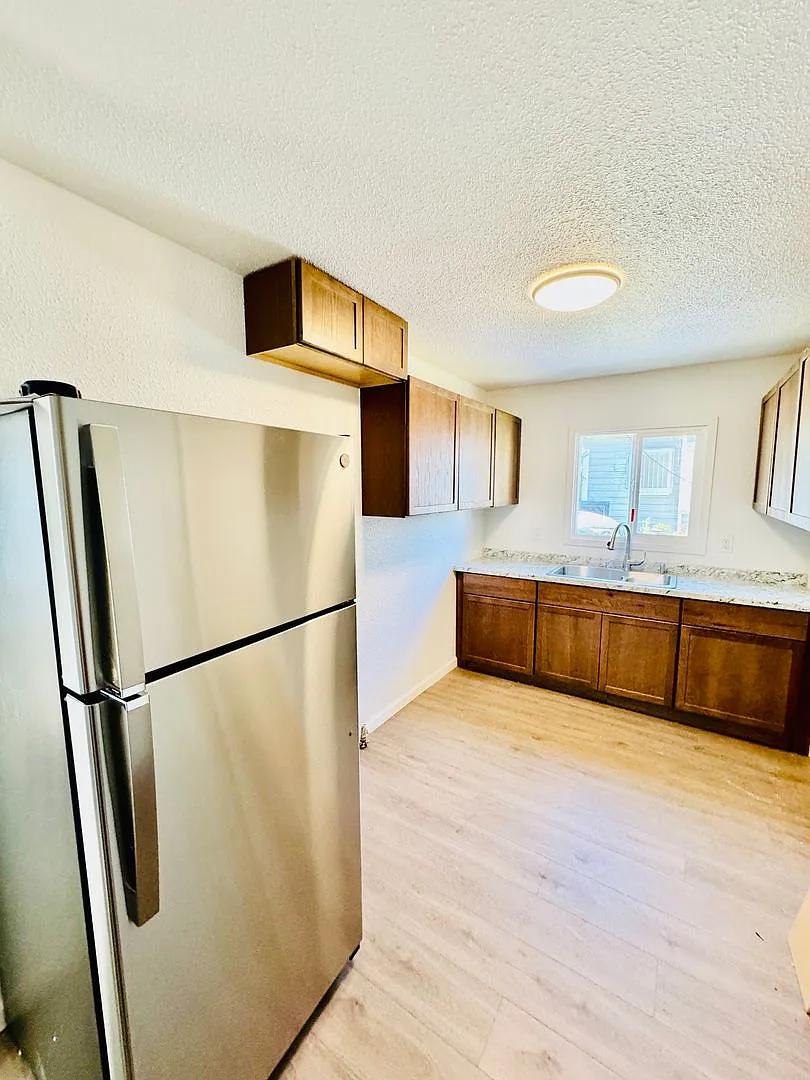 Reduced Newly Remodeled 1 Bedroom 1 Bath Home In Dos Palos — Photo 3