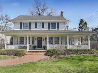 627 W Maple St, Hinsdale, IL