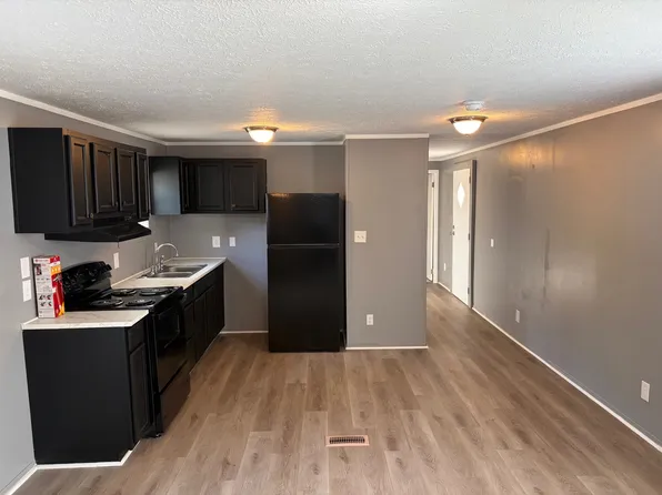 407 Elk Trail Dr, Evansville, IN 47712