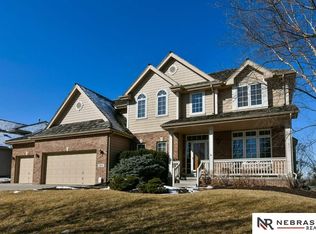 612 S 178th St, Omaha, NE 68118