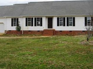 605 Cross Pointe Ln, Garner, NC 27529