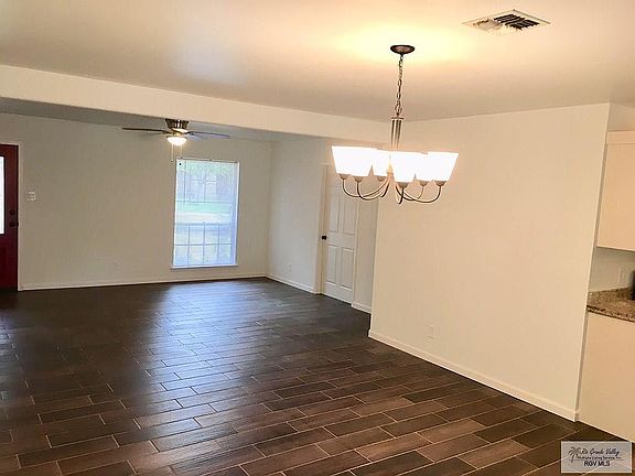 4th image of 643 Eastwood Dr