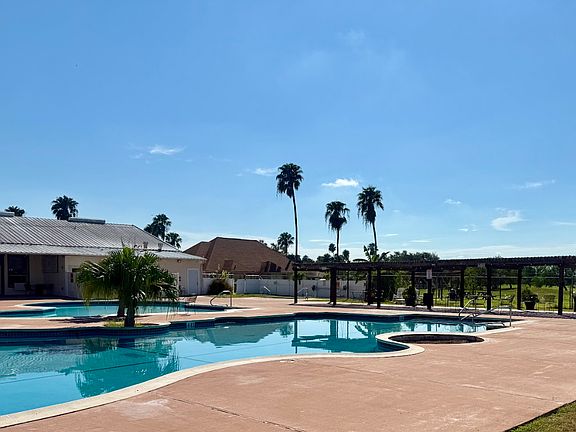 5th image of 2900 Ashley Dr APT 503