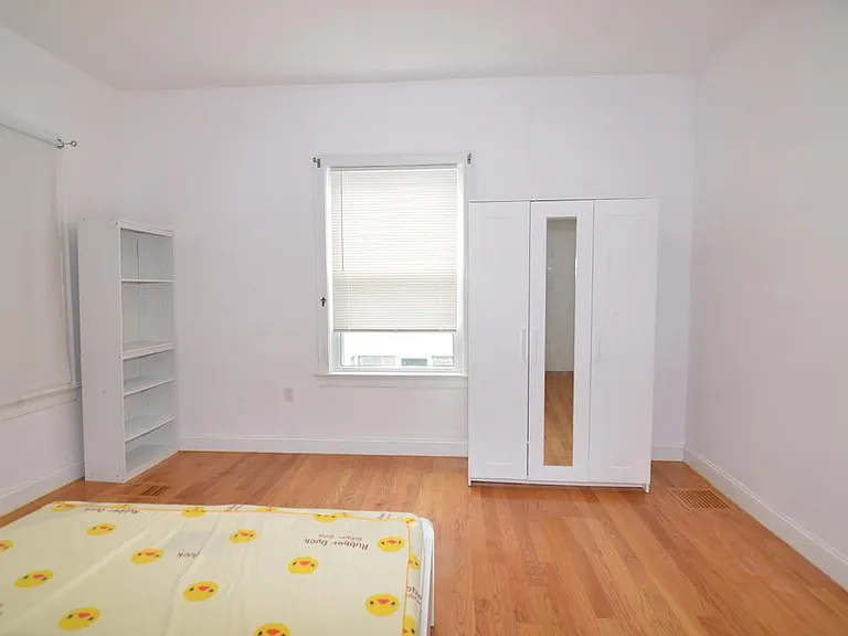 54 Botolph St #1 — Photo 7