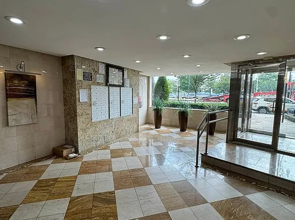 502 Shore Blvd Unit 4, Brooklyn, NY 11235