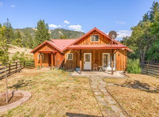 7484 Sterling Creek Rd, Jacksonville, OR 97530