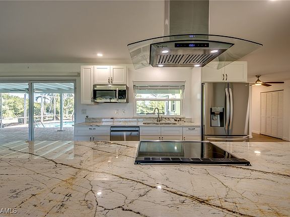 5th image of 1751 Coral Way