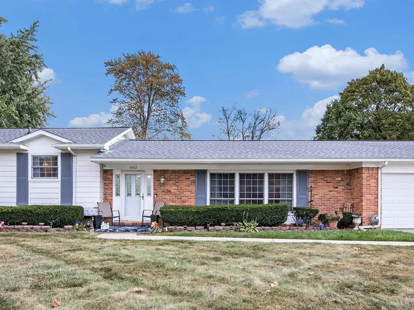 1482 Wagon Wheel Ln, Grand Blanc, MI 48439