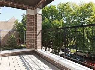 4048 N Kenmore Ave #321, Chicago, IL 60613