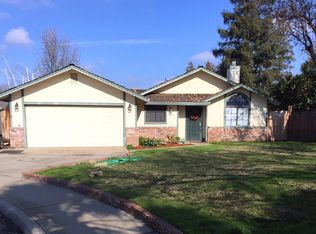 1961 W Chamberlain Dr, Turlock, CA 95382