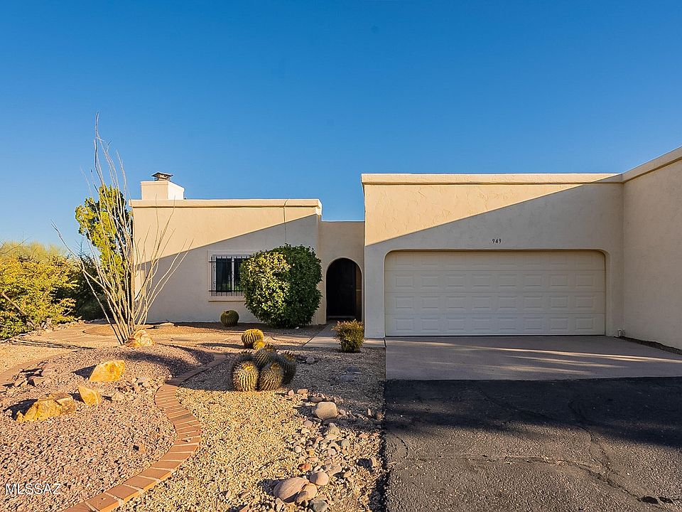1st image of 949 W Camino Guarina
