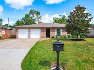 16735 Townes Rd, Friendswood, TX 77546