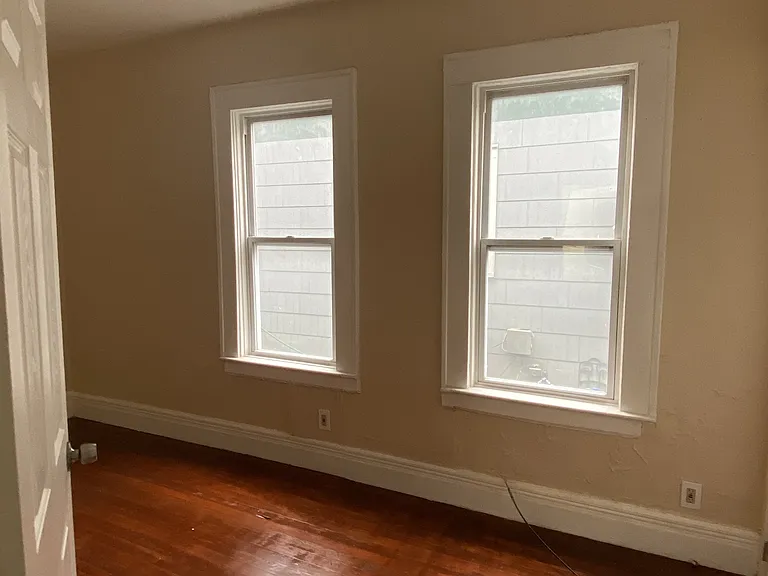 304 Grider St — Photo 13