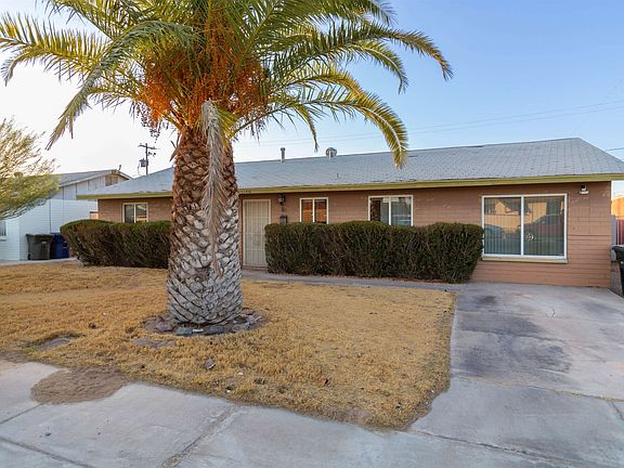 2nd image of 1180 E 26th Pl